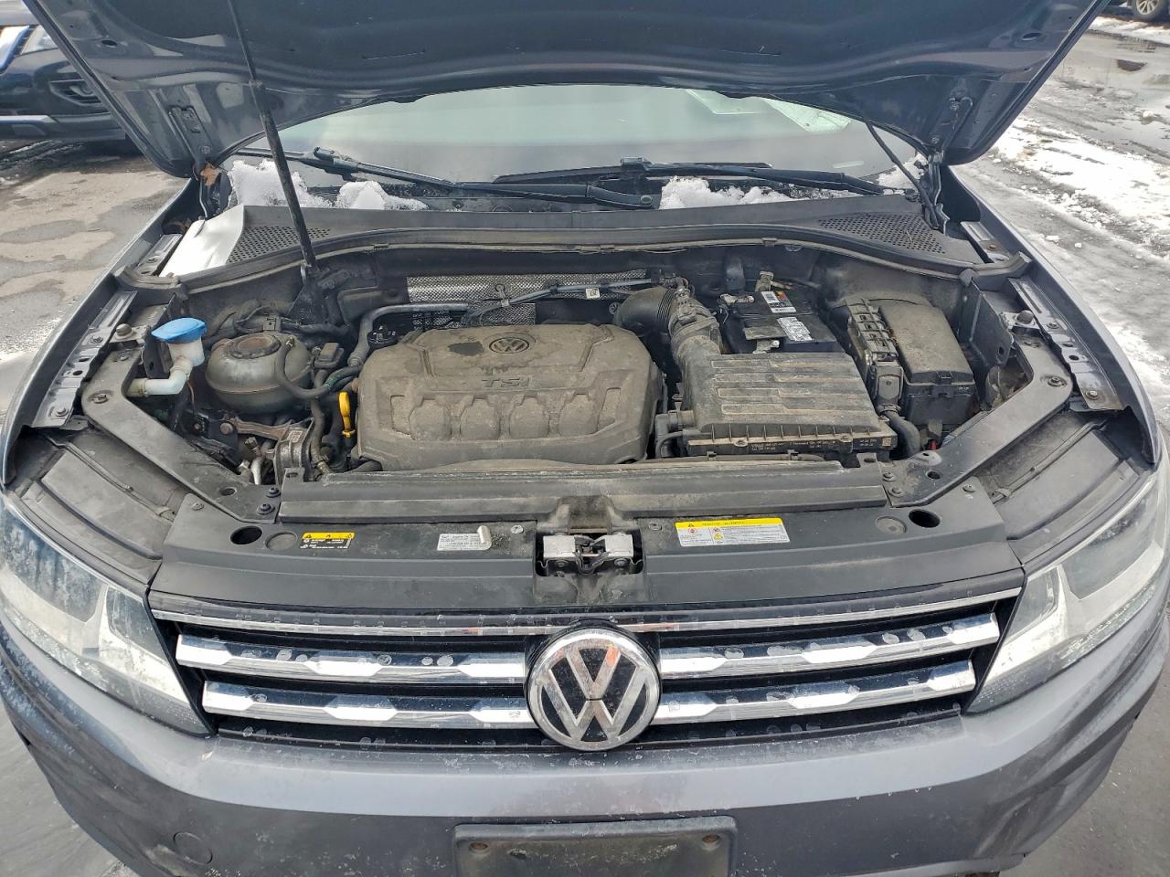 2020 VOLKSWAGEN TIGUAN S photo 23