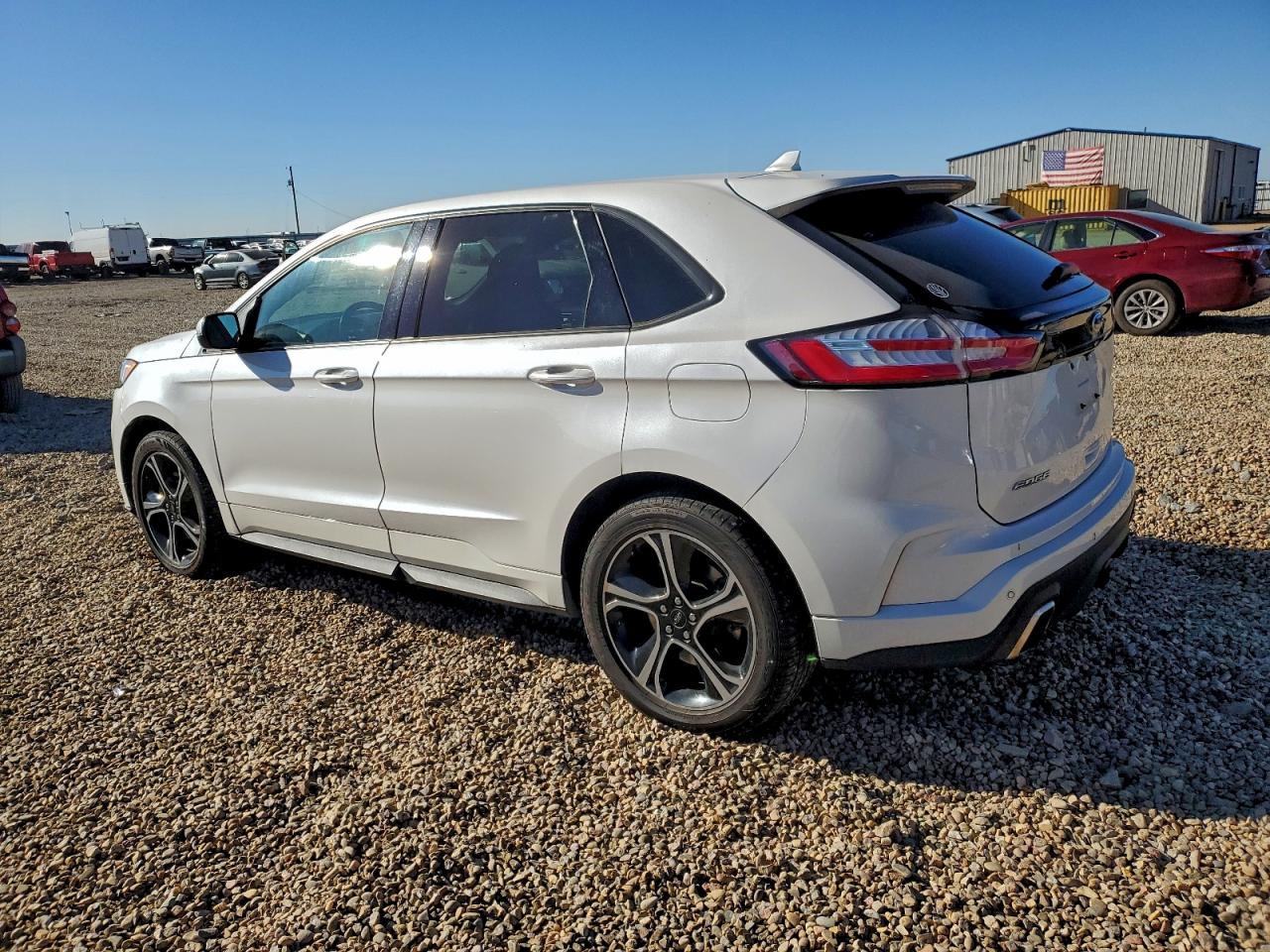 2019 FORD EDGE ST photo 3