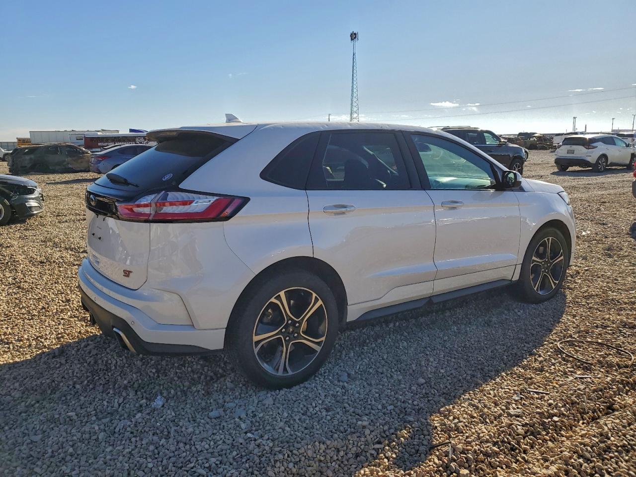2019 FORD EDGE ST photo 5