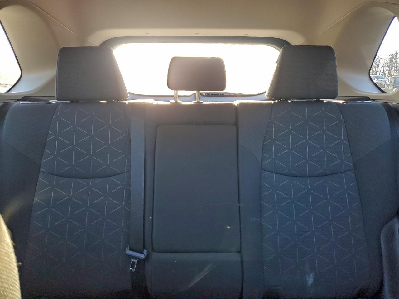 2024 TOYOTA RAV4 XLE photo 10