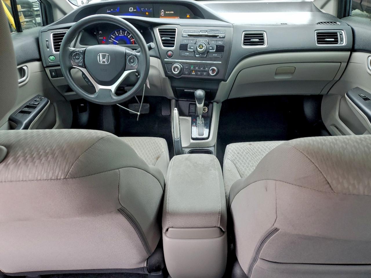 2015 HONDA CIVIC LX photo 29