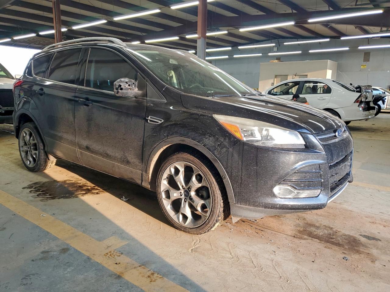 2016 FORD ESCAPE TITANIUM photo 4