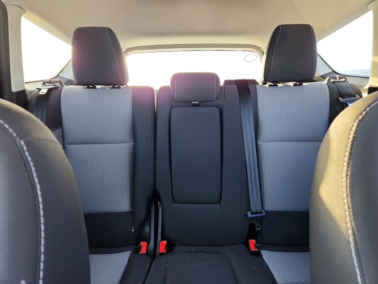2017 FORD ESCAPE SE photo 10