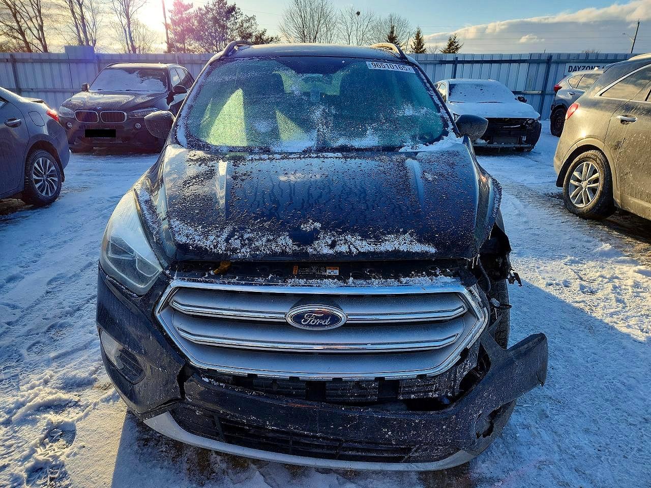 2017 FORD ESCAPE SE photo 5