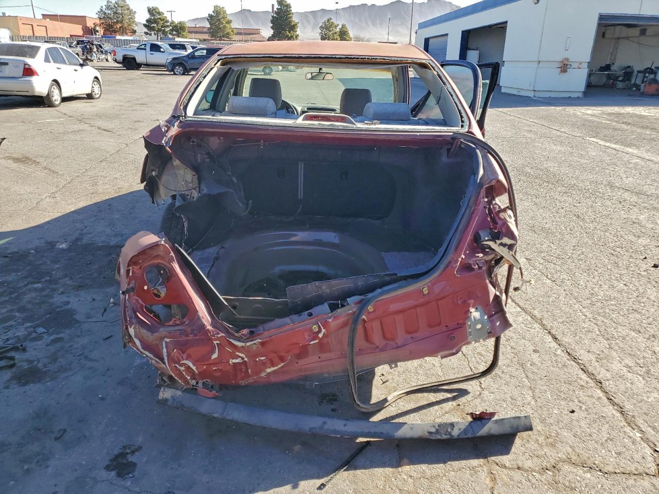 2003 TOYOTA CAMRY LE photo 6