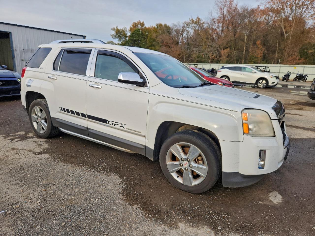 2015 GMC TERRAIN SLT photo 4