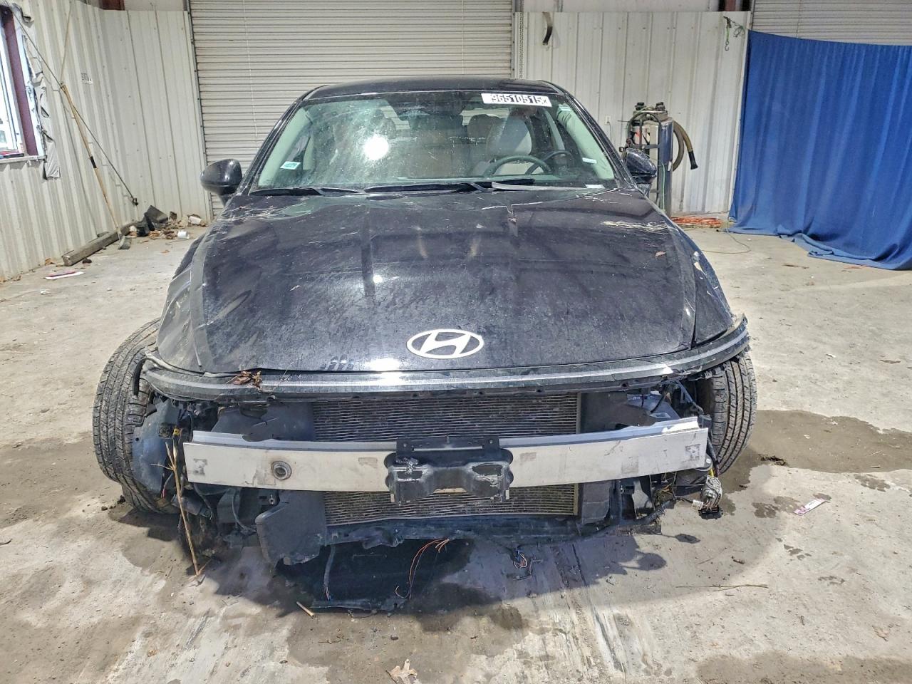2025 HYUNDAI SONATA SEL photo 5