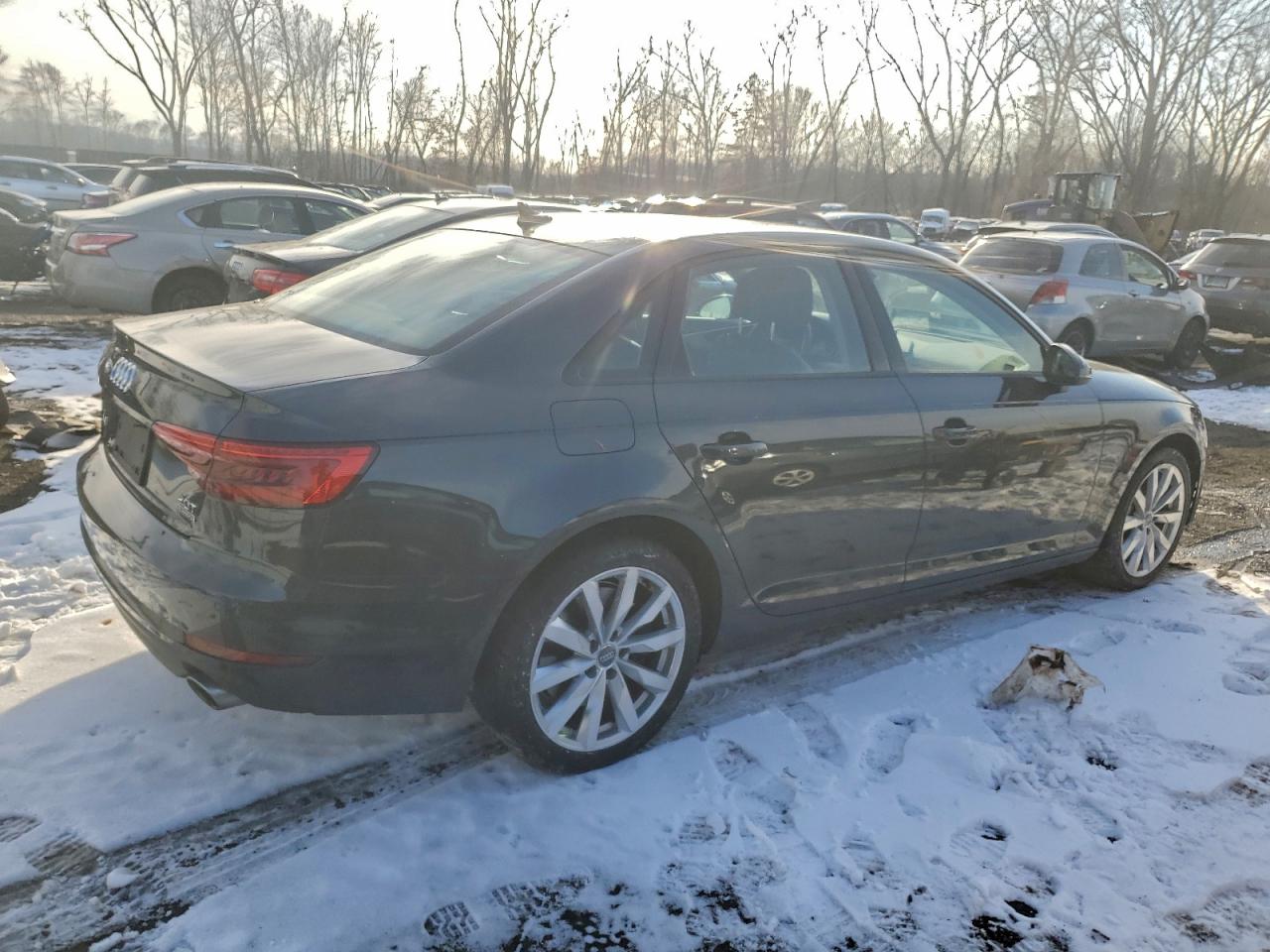 2017 AUDI A4 PREMIUM photo 3