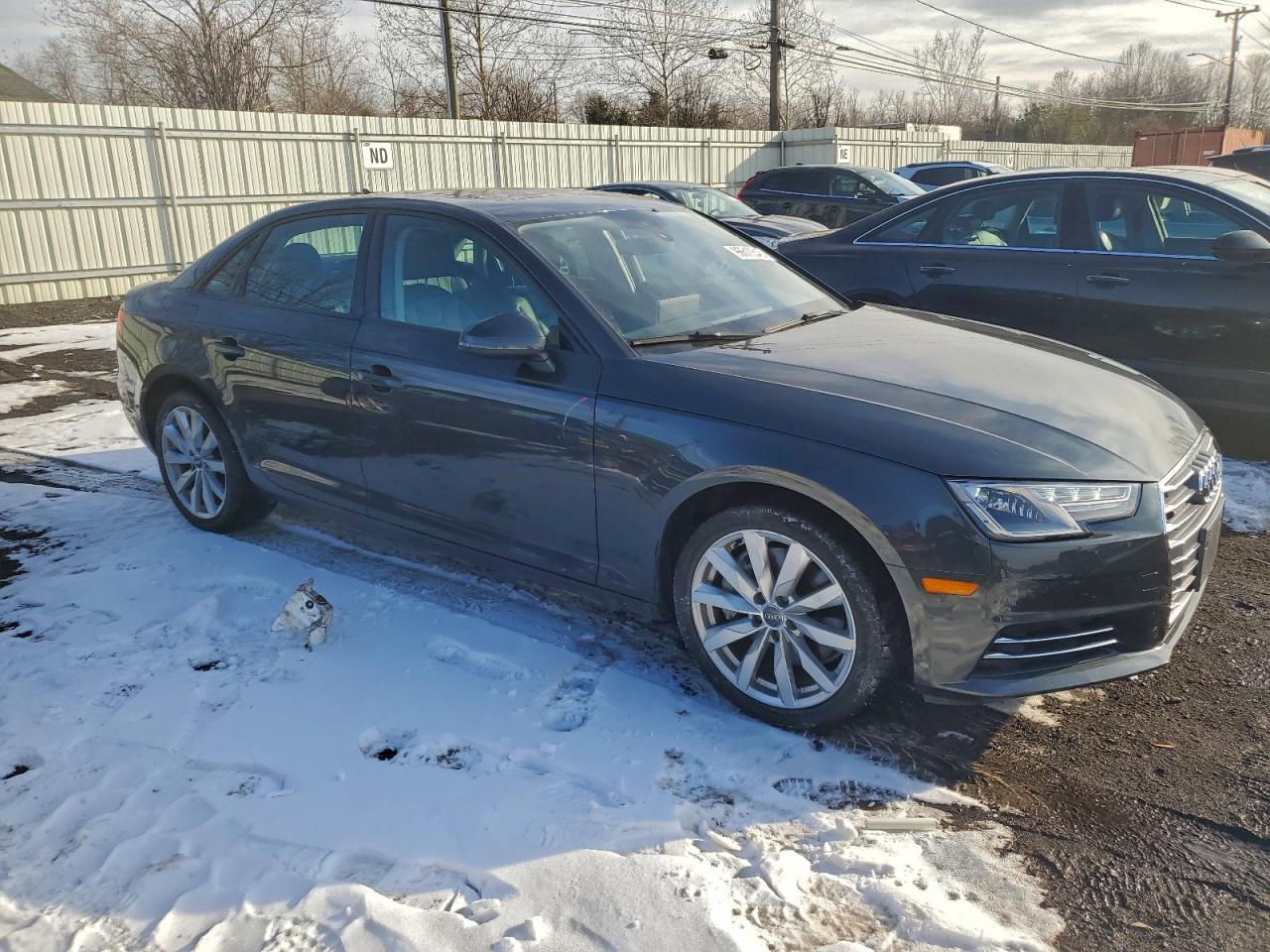 2017 AUDI A4 PREMIUM photo 4