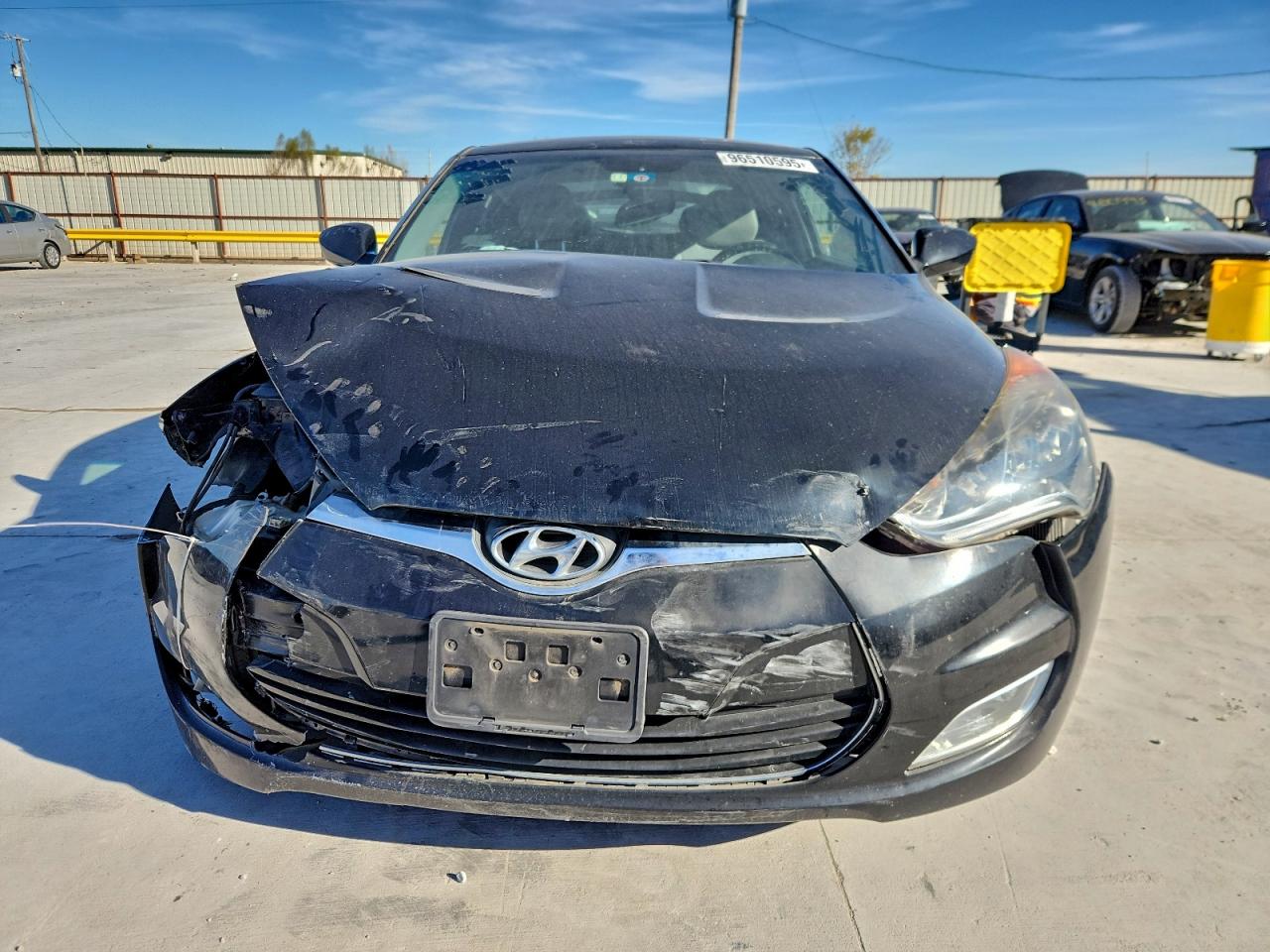 2013 HYUNDAI VELOSTER photo 5