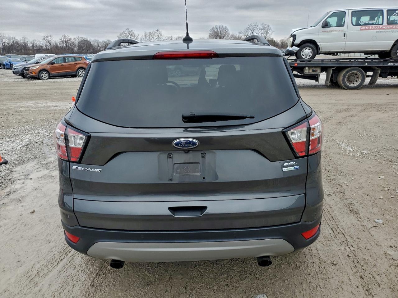 2018 FORD ESCAPE SEL photo 11