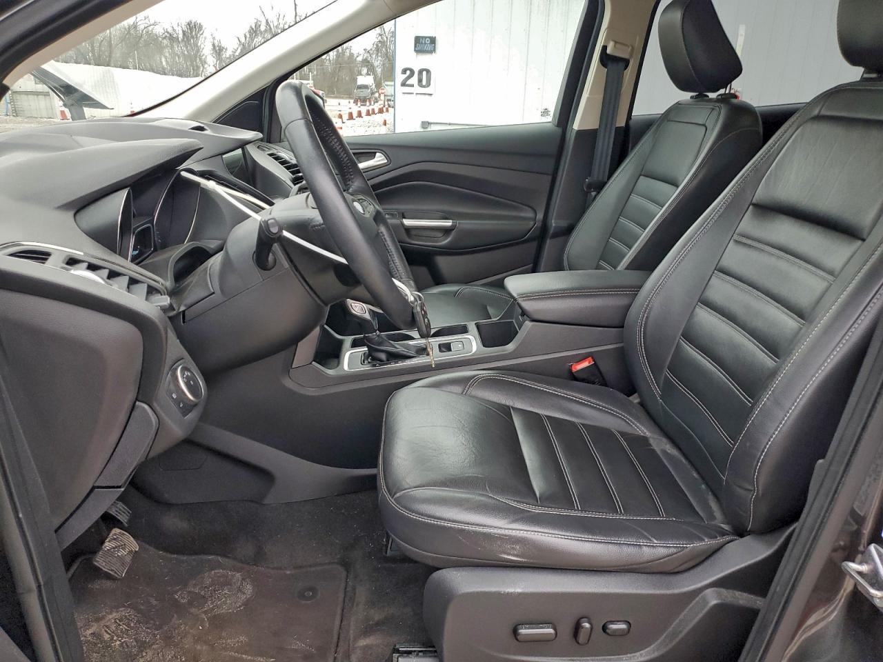 2018 FORD ESCAPE SEL photo 13