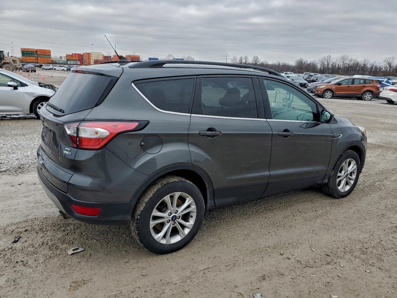 2018 FORD ESCAPE SEL photo 5