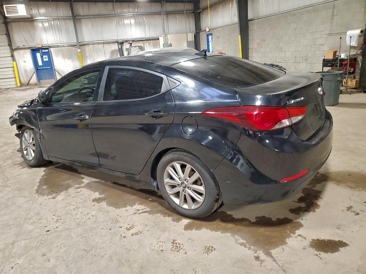 2014 HYUNDAI ELANTRA SE photo 2