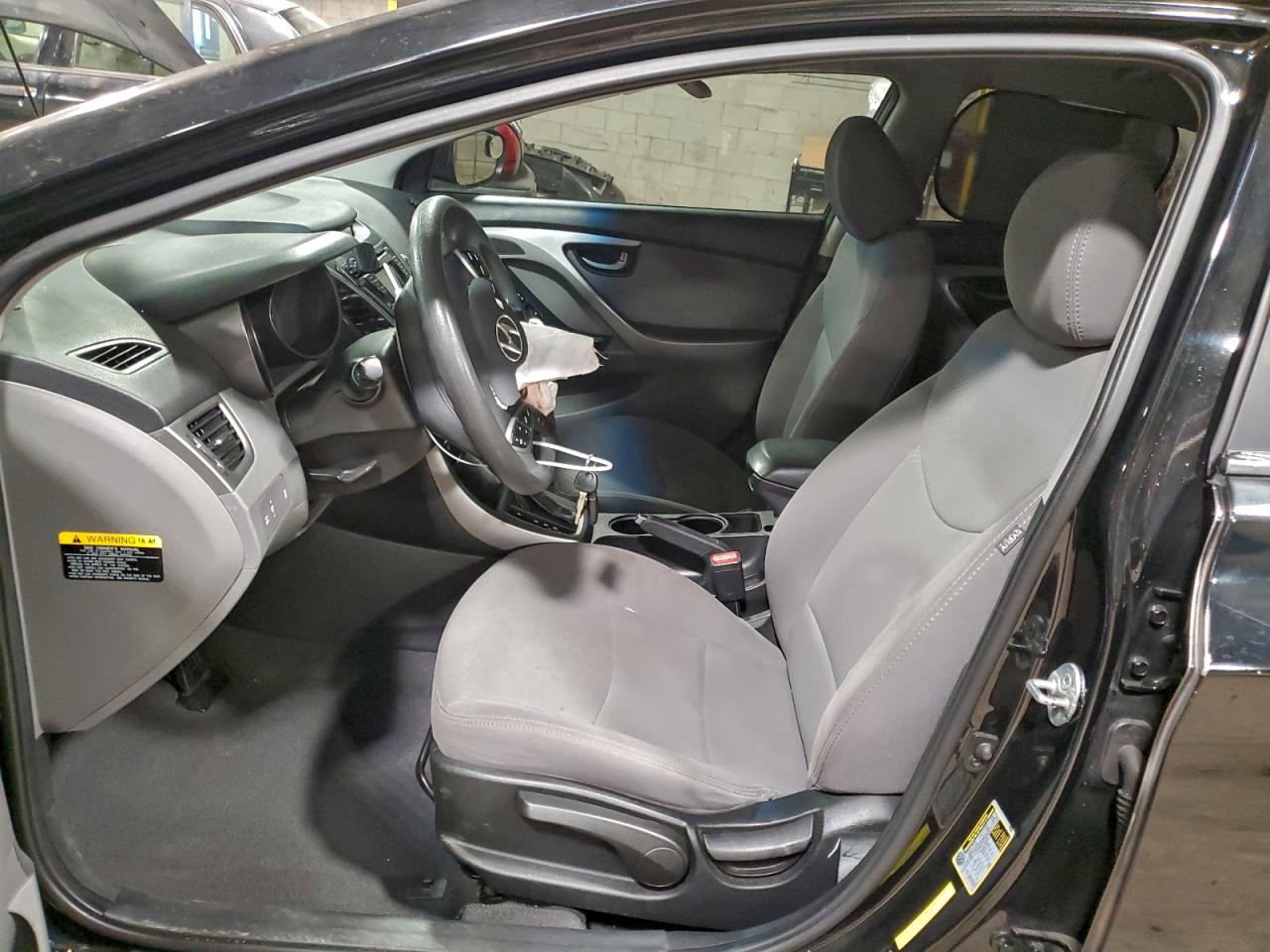 2014 HYUNDAI ELANTRA SE photo 7