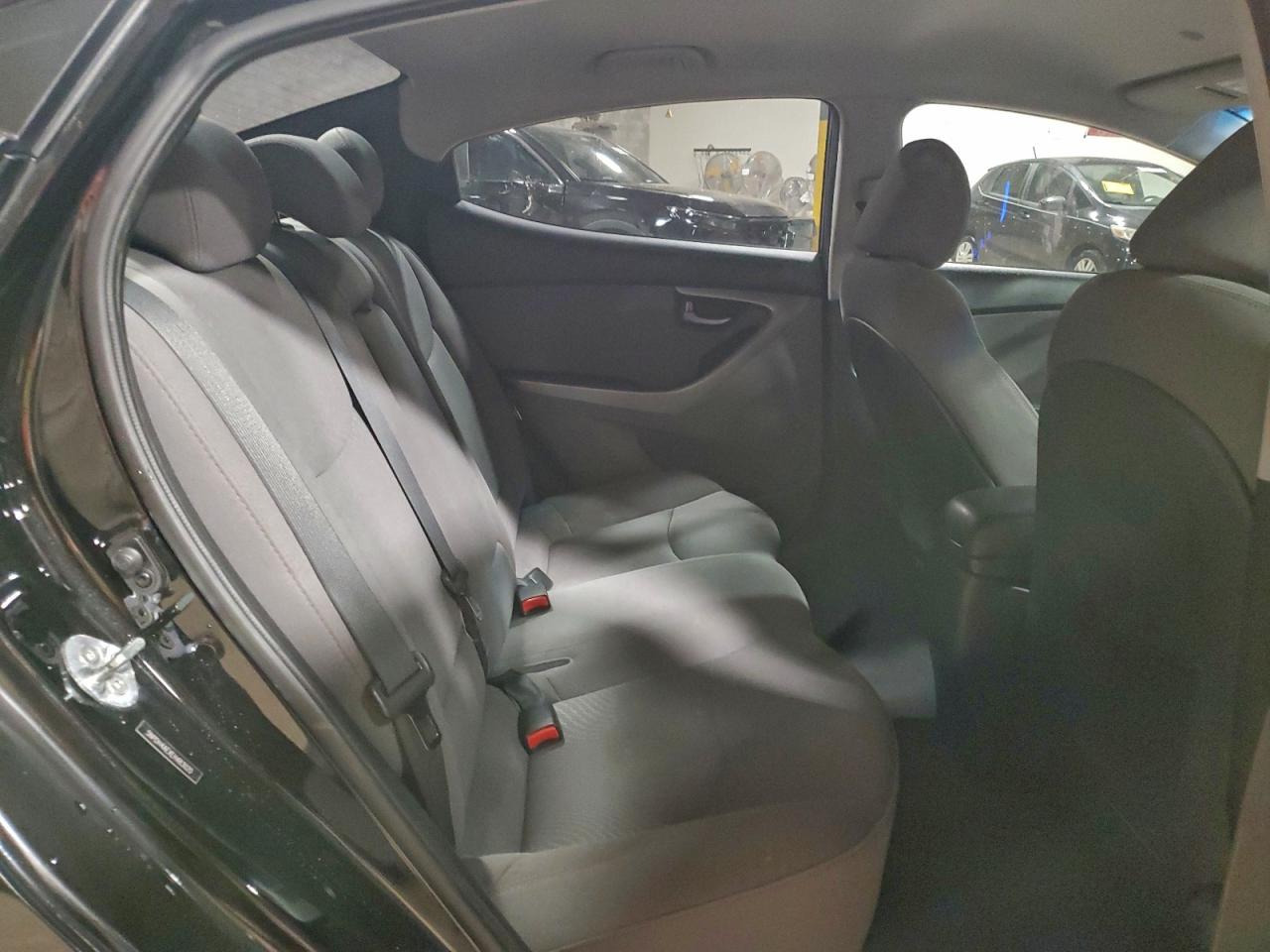 2014 HYUNDAI ELANTRA SE photo 10