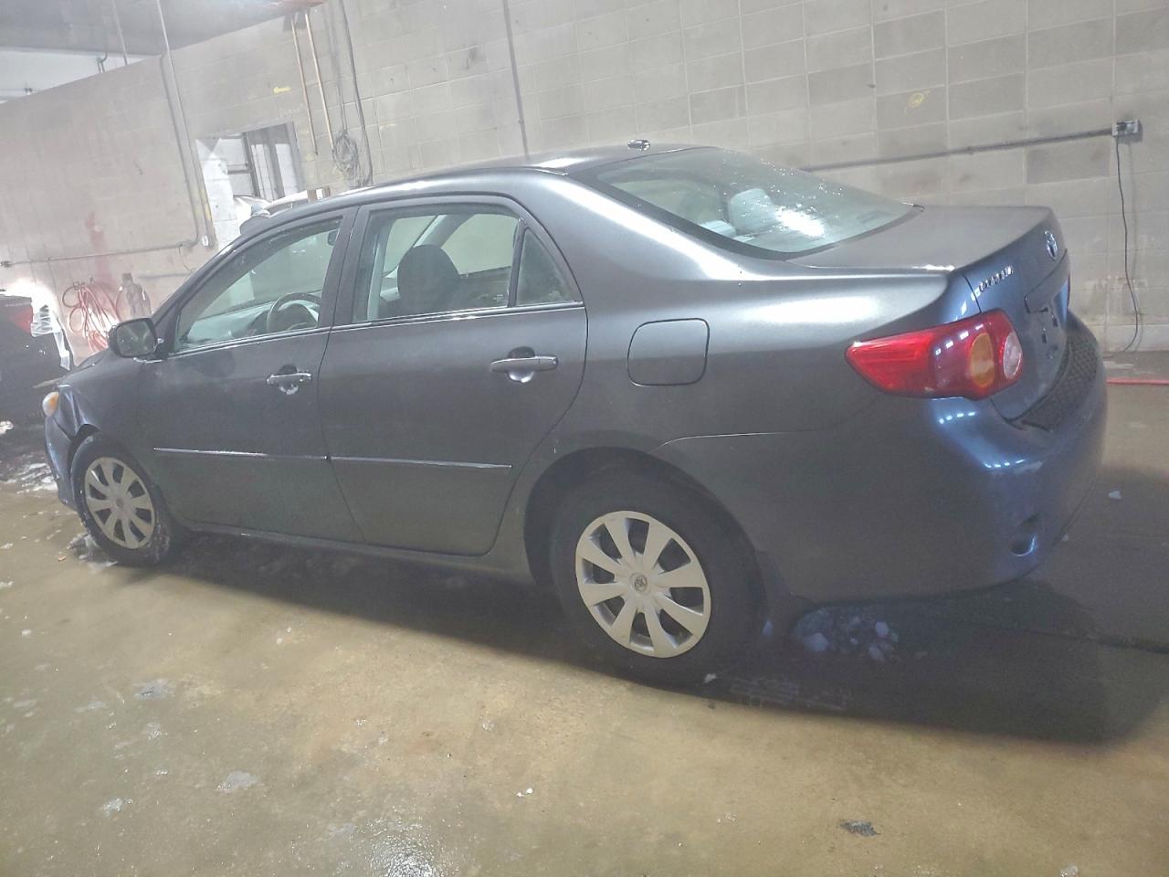 2010 TOYOTA COROLLA BASE photo 2