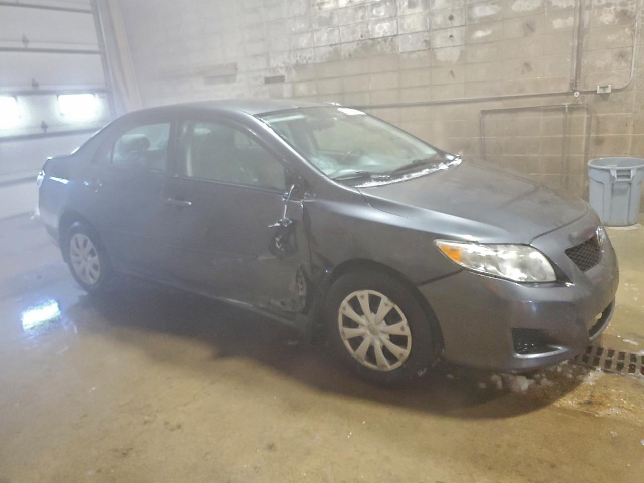 2010 TOYOTA COROLLA BASE photo 4
