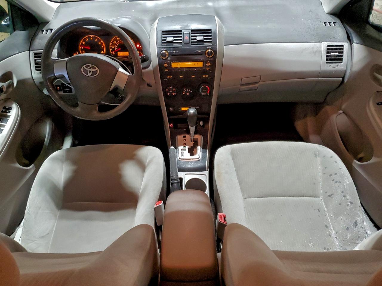 2010 TOYOTA COROLLA BASE photo 8