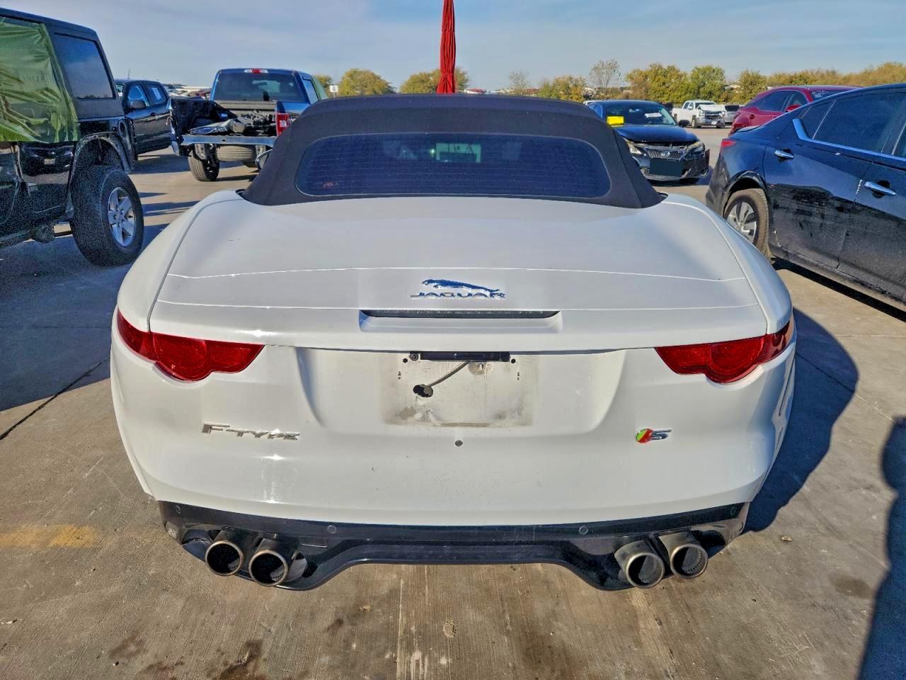 2014 JAGUAR F-TYPE V8 S photo 16