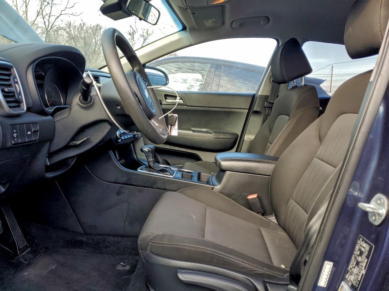 2021 KIA SPORTAGE LX photo 13