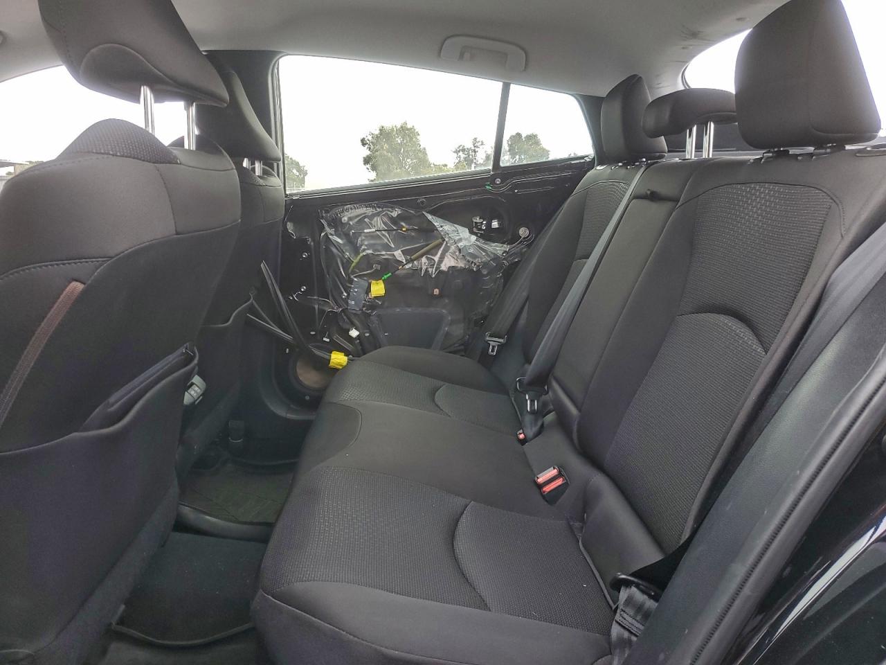 2019 TOYOTA PRIUS photo 10