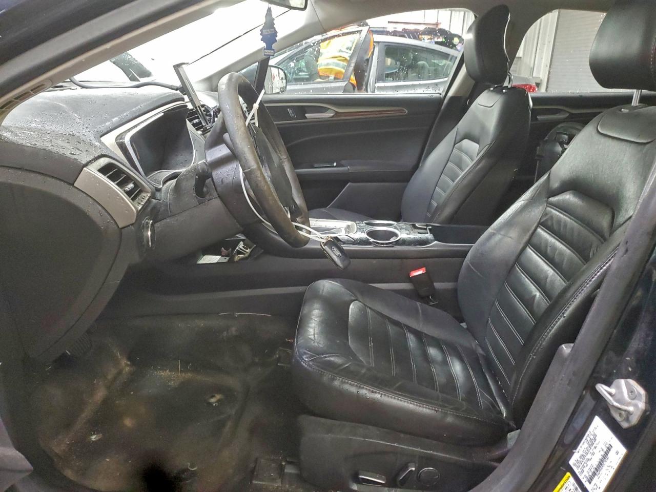 2014 FORD FUSION SE photo 7