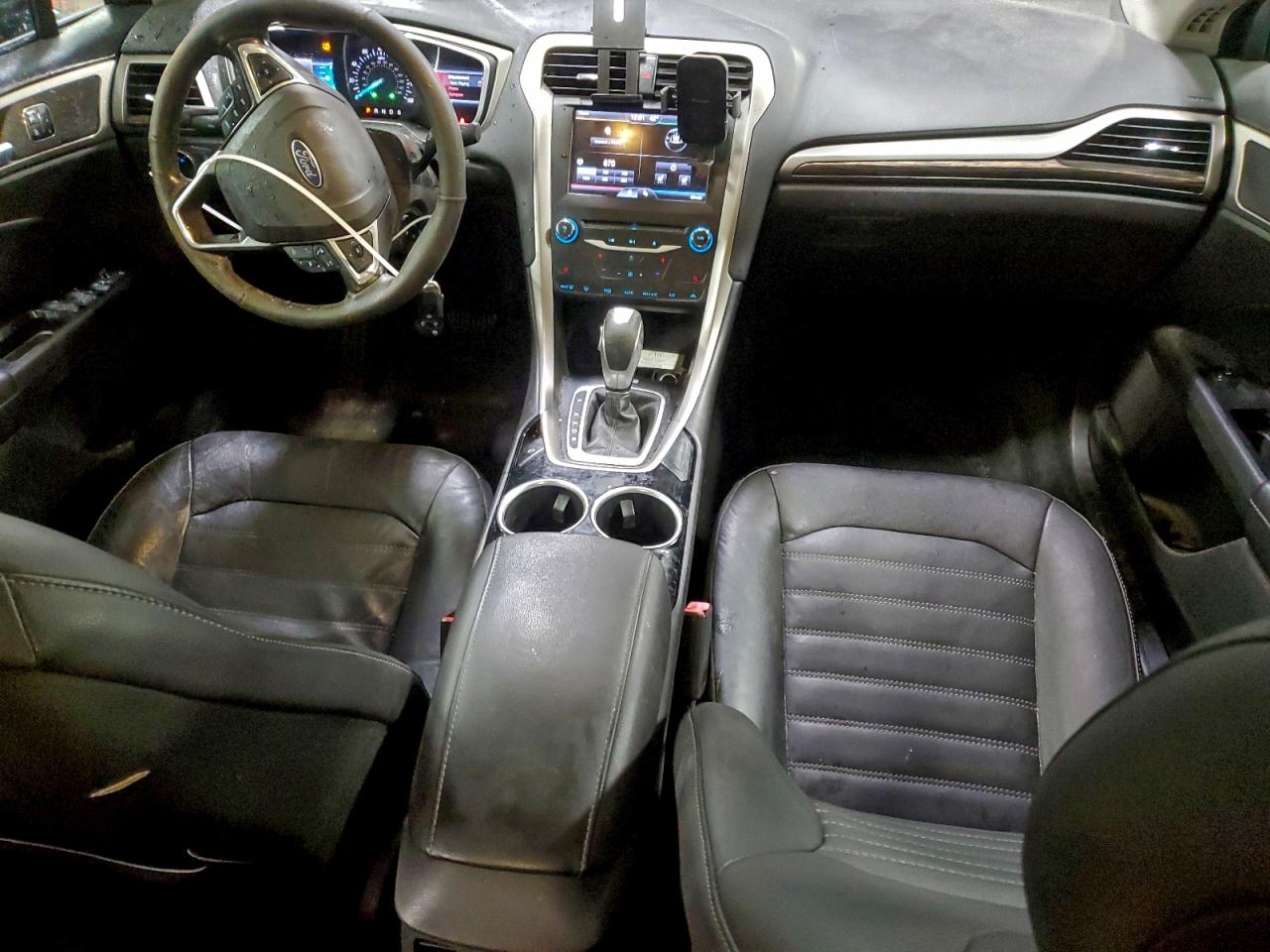 2014 FORD FUSION SE photo 8