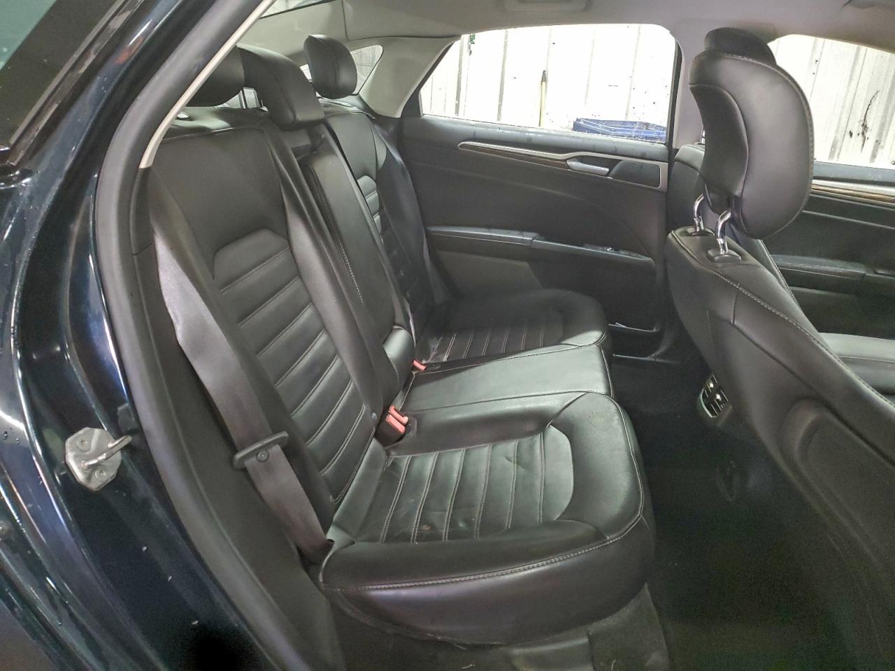 2014 FORD FUSION SE photo 10