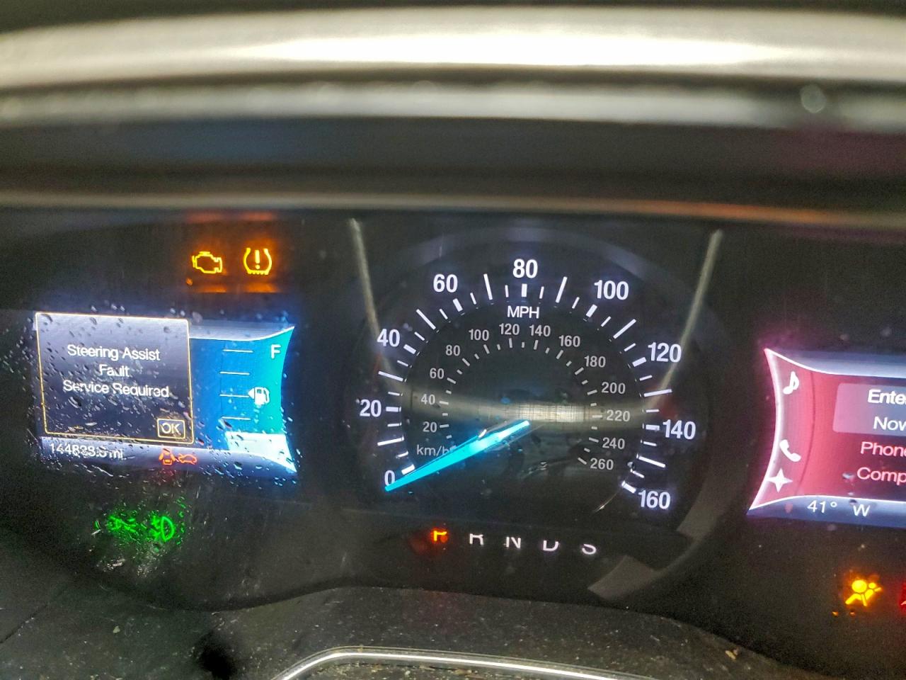 2014 FORD FUSION SE photo 9