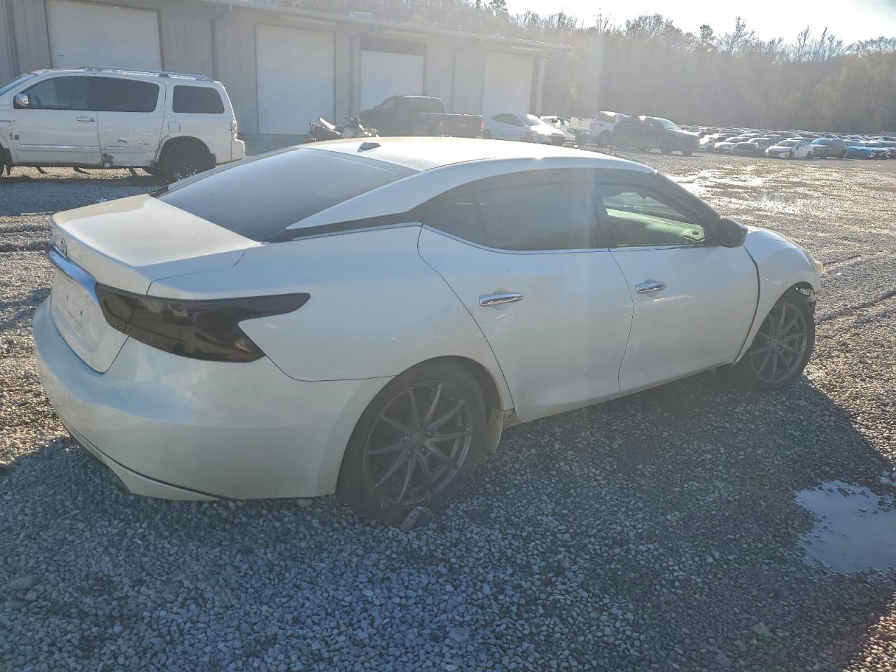 2017 NISSAN MAXIMA 3.5S photo 3