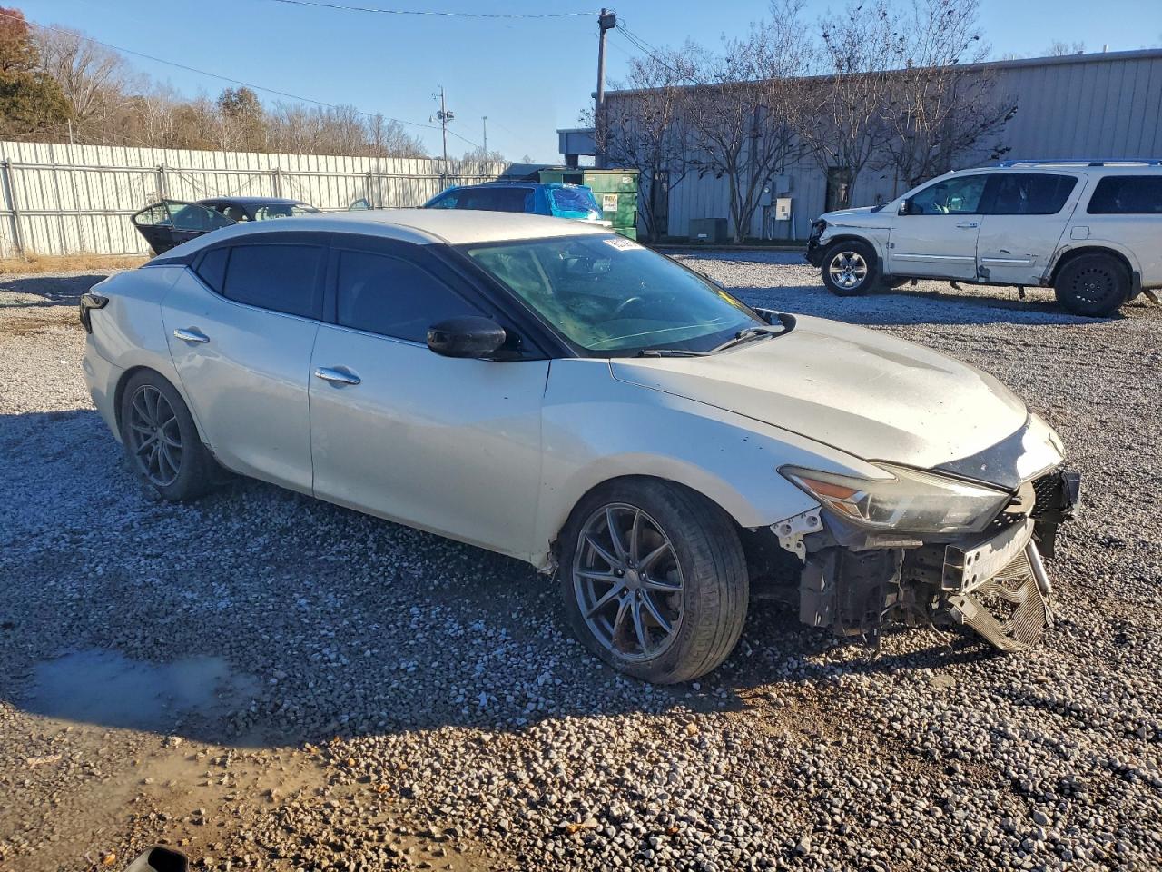 2017 NISSAN MAXIMA 3.5S photo 4