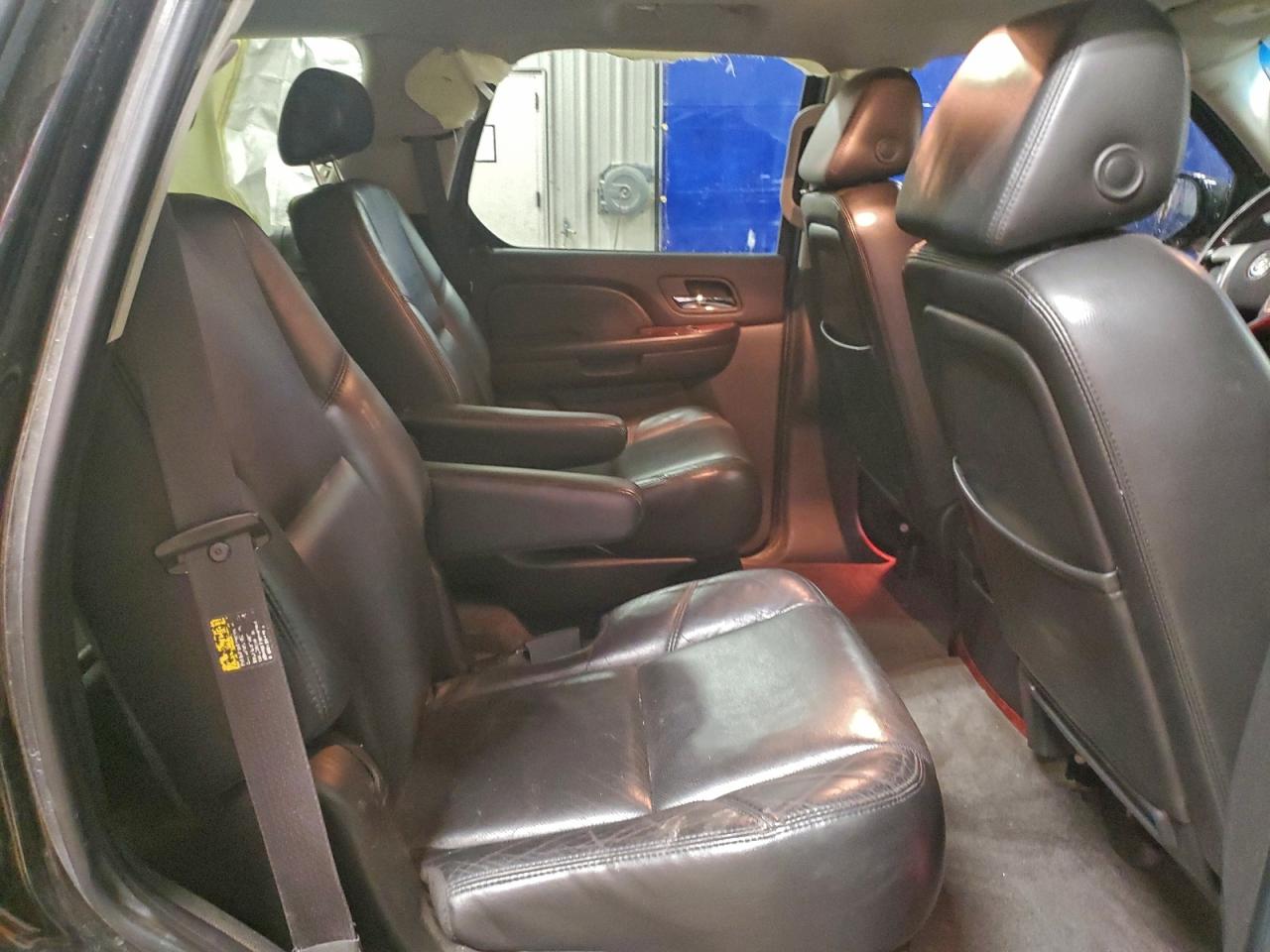 2007 CADILLAC ESCALADE LUXURY photo 11