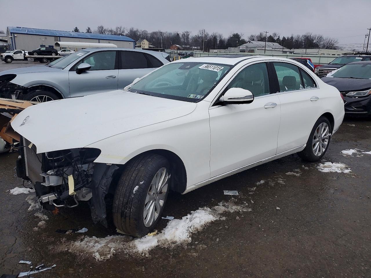 2017 MERCEDES-BENZ E