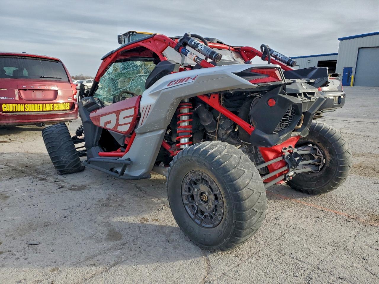 2024 CAN MAVERICK X - utility vehicle photo 5