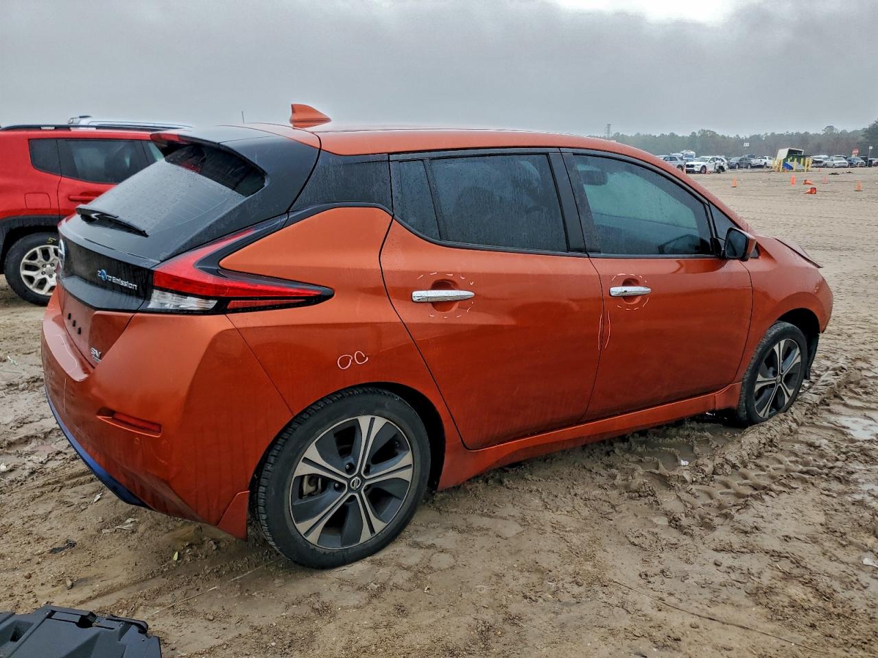 2022 NISSAN LEAF SV PLUS photo 5