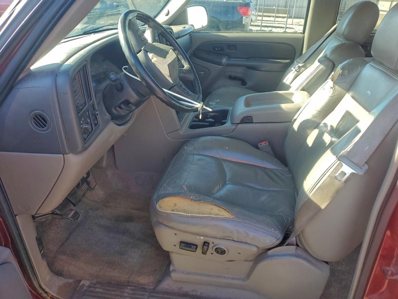 2003 GMC YUKON XL C1500 photo 13