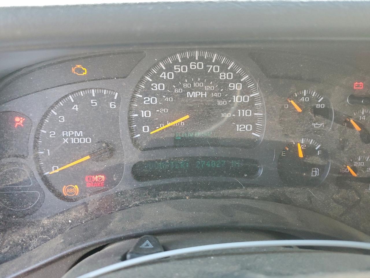 2003 GMC YUKON XL C1500 photo 17