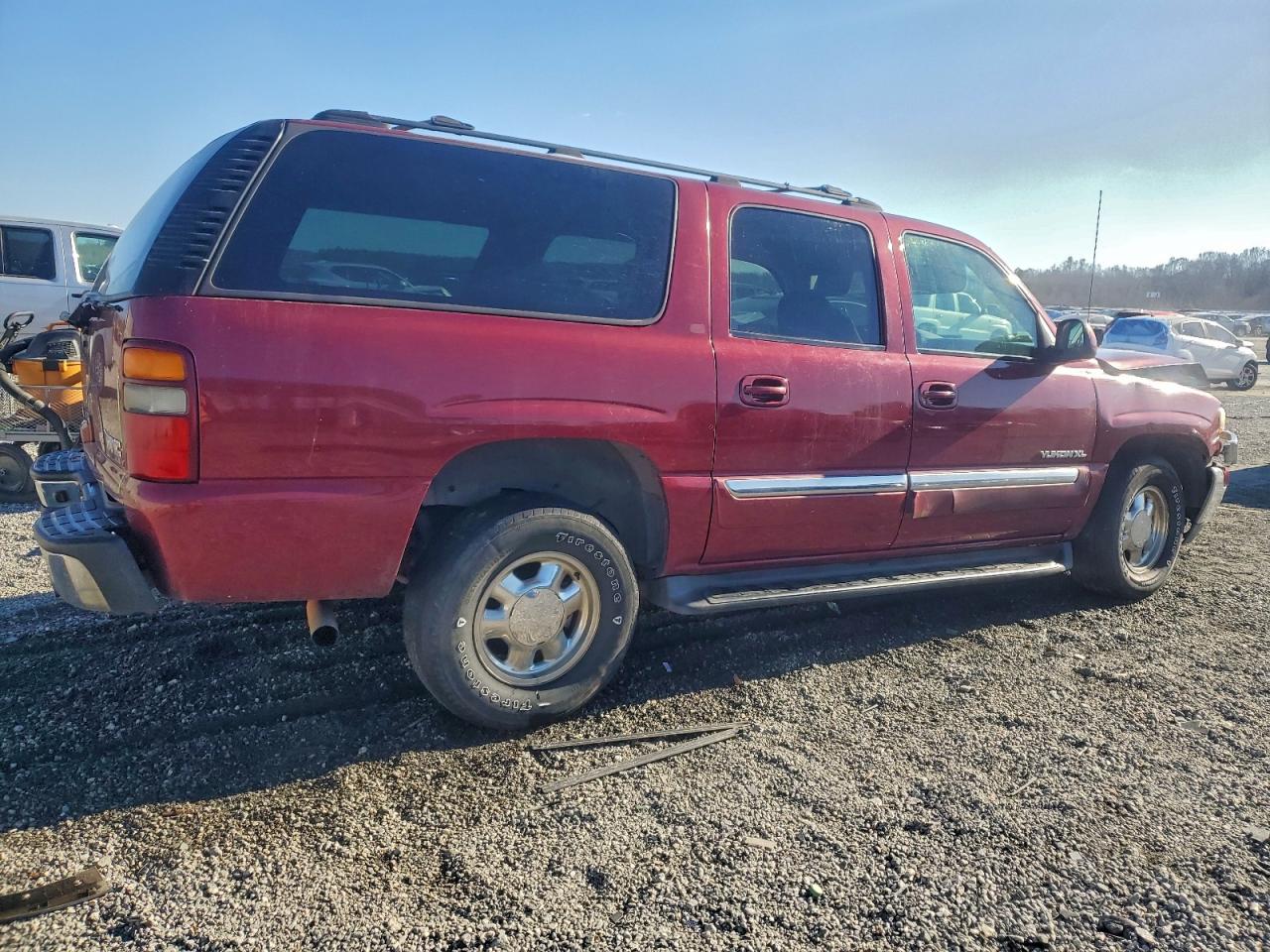 2003 GMC YUKON XL C1500 photo 5