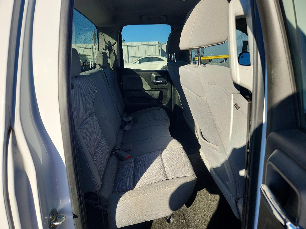 2016 CHEVROLET SILVERADO C1500 CUSTOM photo 10