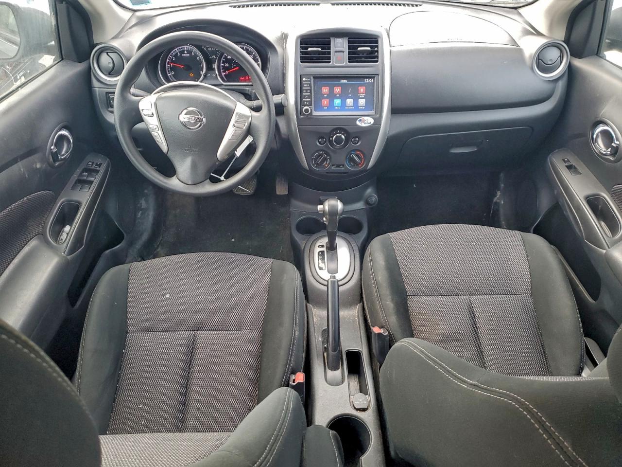 2019 NISSAN VERSA S photo 8