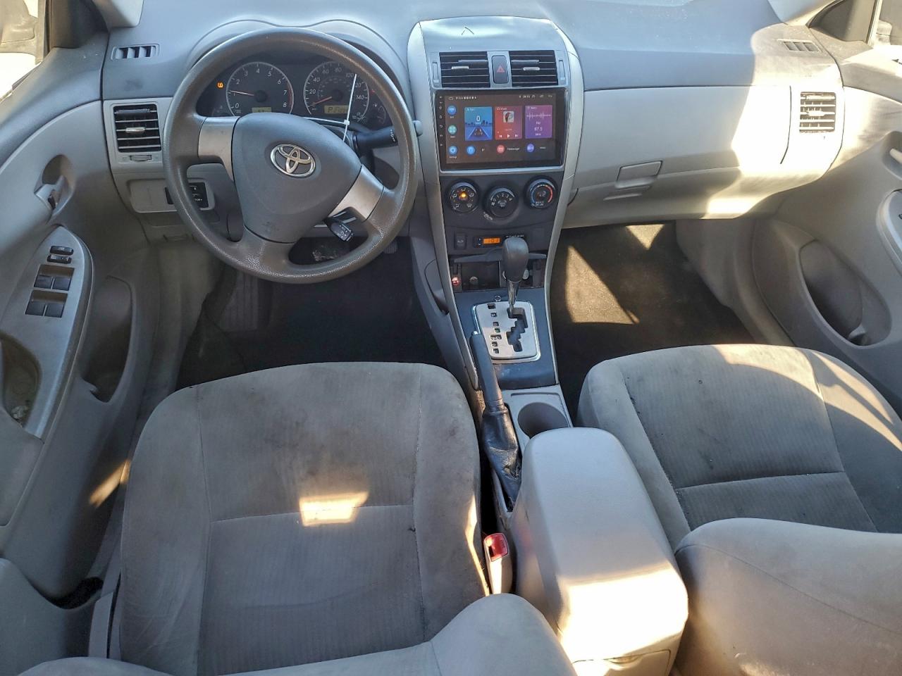 2010 TOYOTA COROLLA BASE photo 8