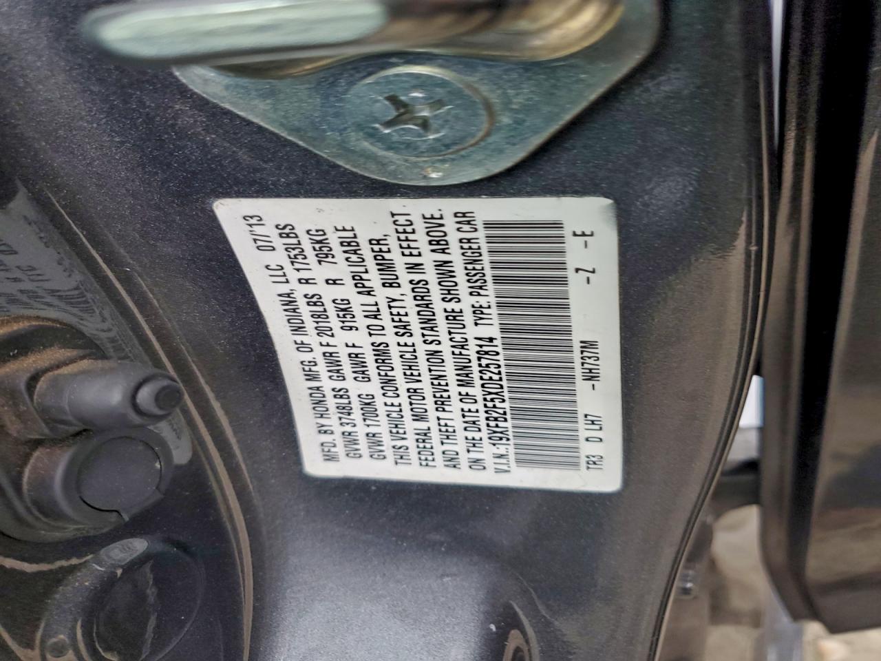 2013 HONDA CIVIC LX photo 23