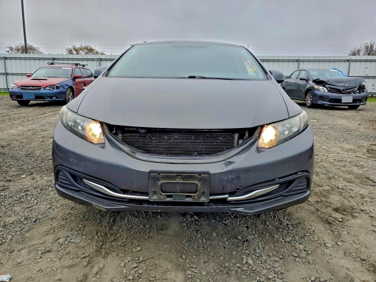 2013 HONDA CIVIC LX photo 9