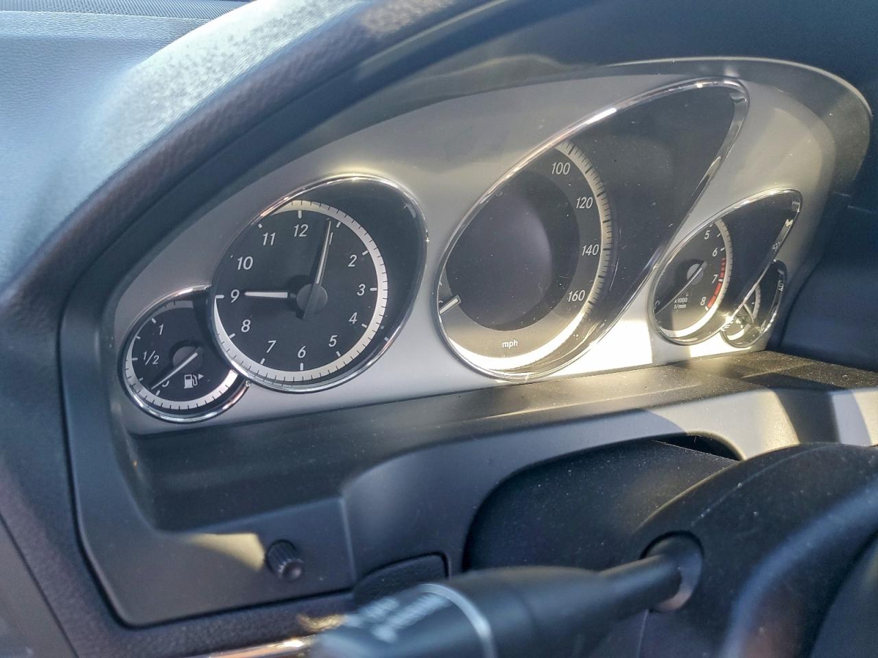 2012 MERCEDES-BENZ E 550 photo 9