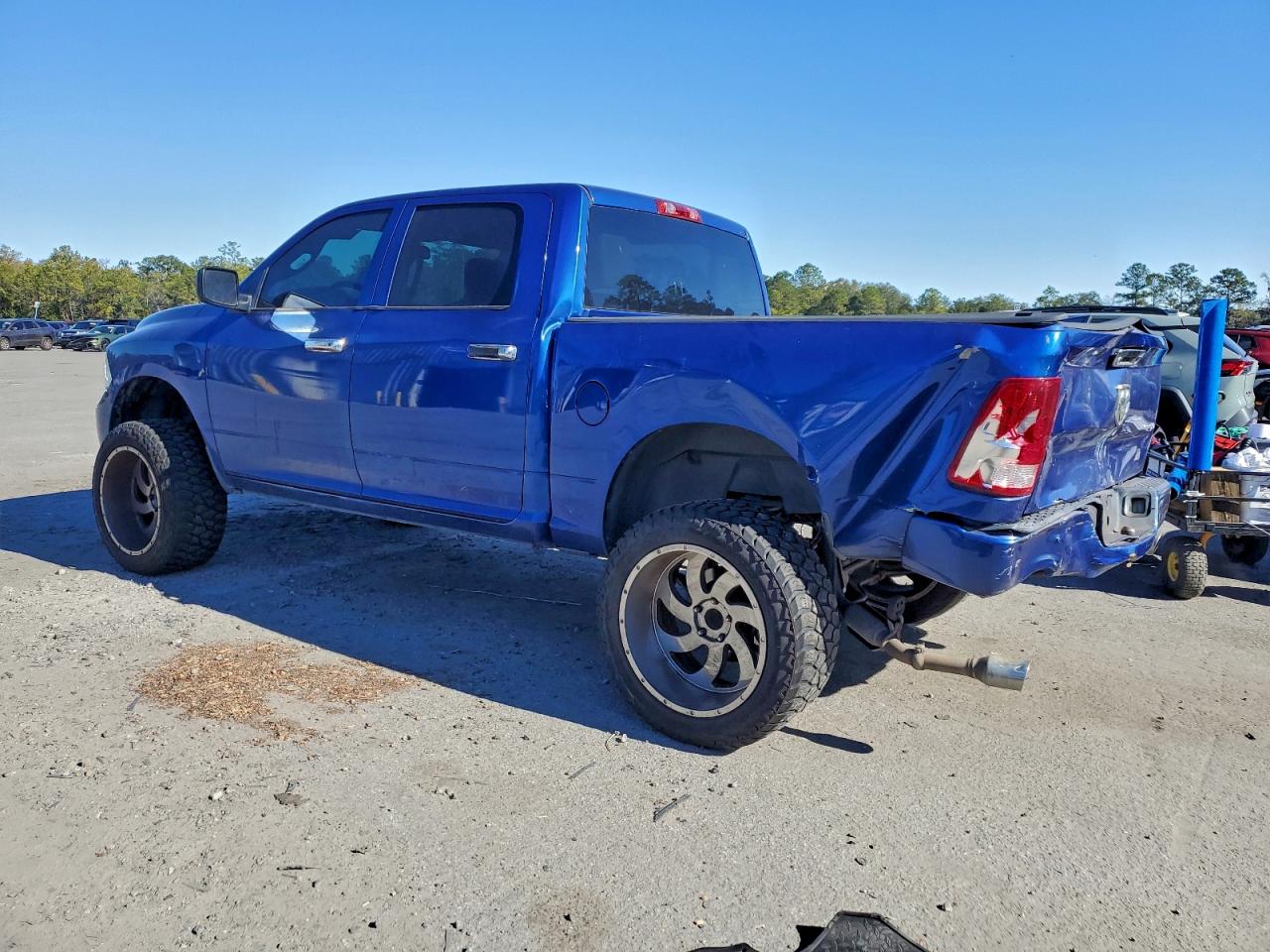 2016 RAM 1500 ST photo 2