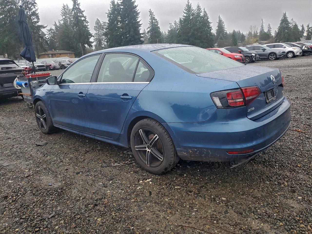 2017 VOLKSWAGEN JETTA S photo 2