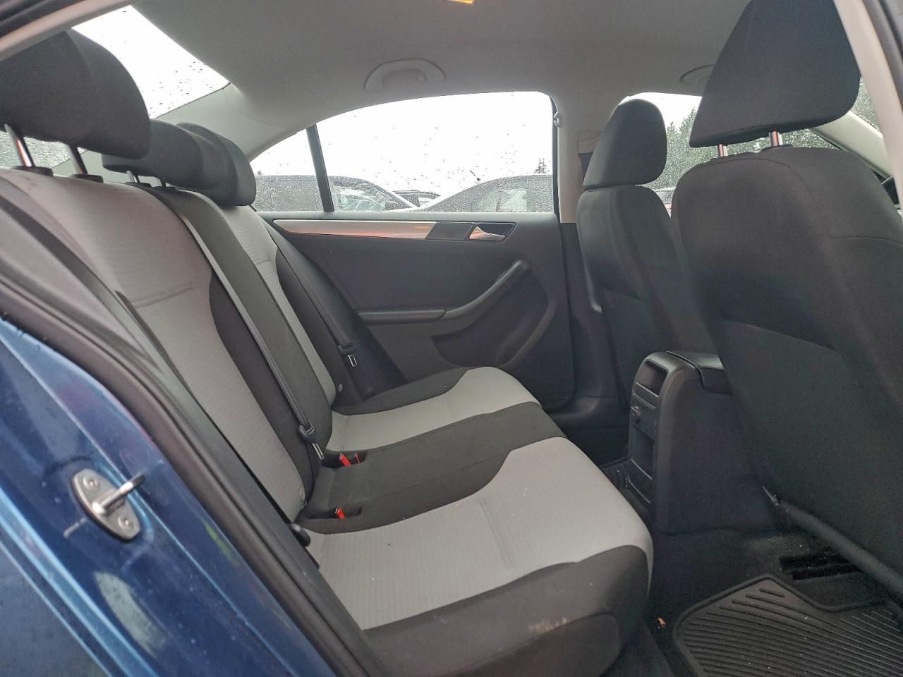 2017 VOLKSWAGEN JETTA S photo 10