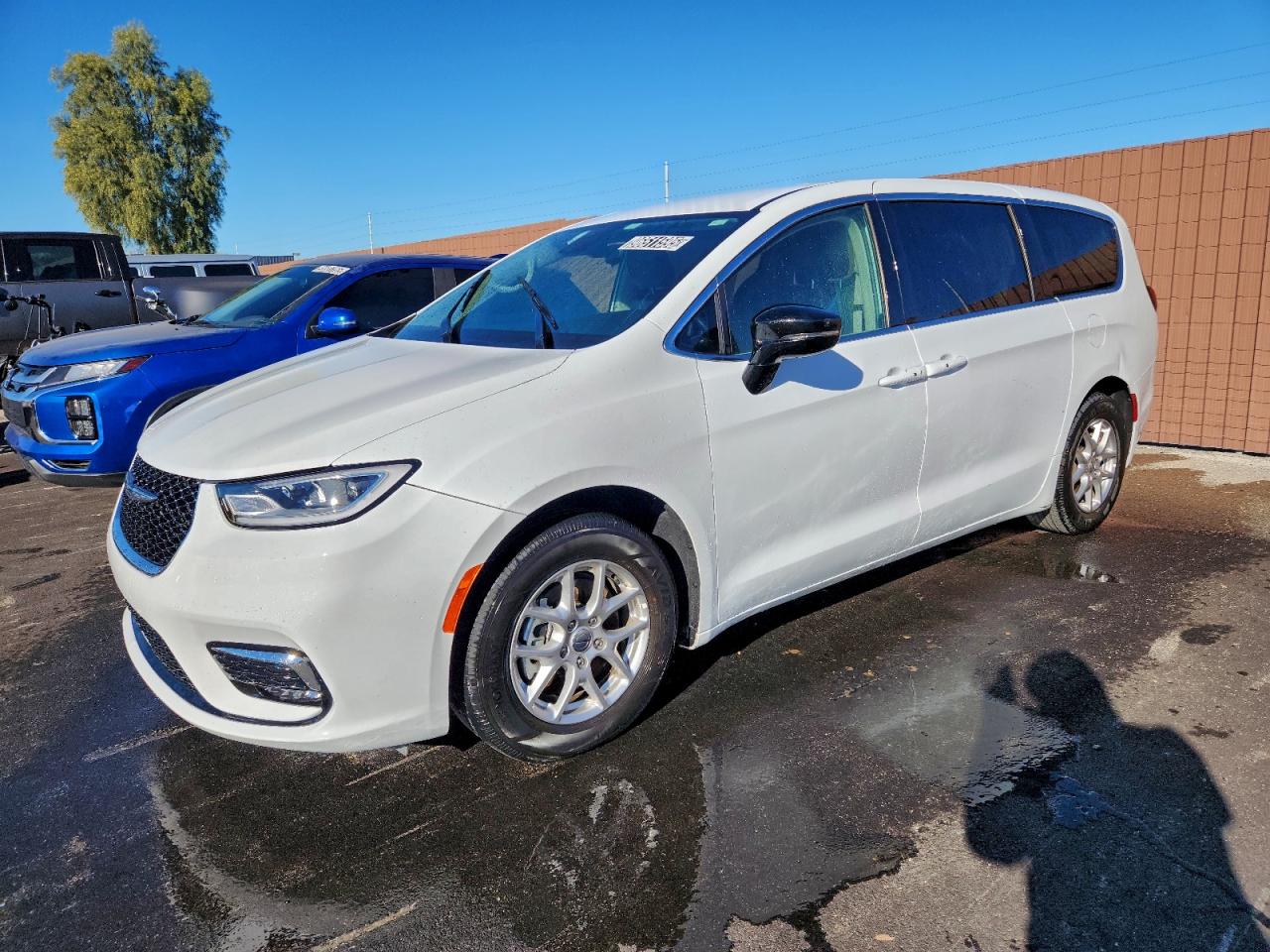2024 CHRYSLER PACIFICA