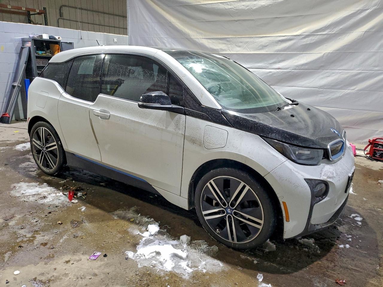 2015 BMW I3 REX photo 10